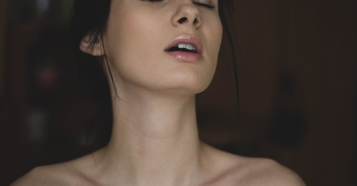 découvrez un contenu captivant et éclairant sur l'univers adulte, abordant des thèmes variés allant de la sexualité à la vie relationnelle, tout en respectant les limites et en promouvant une compréhension saine et positive.