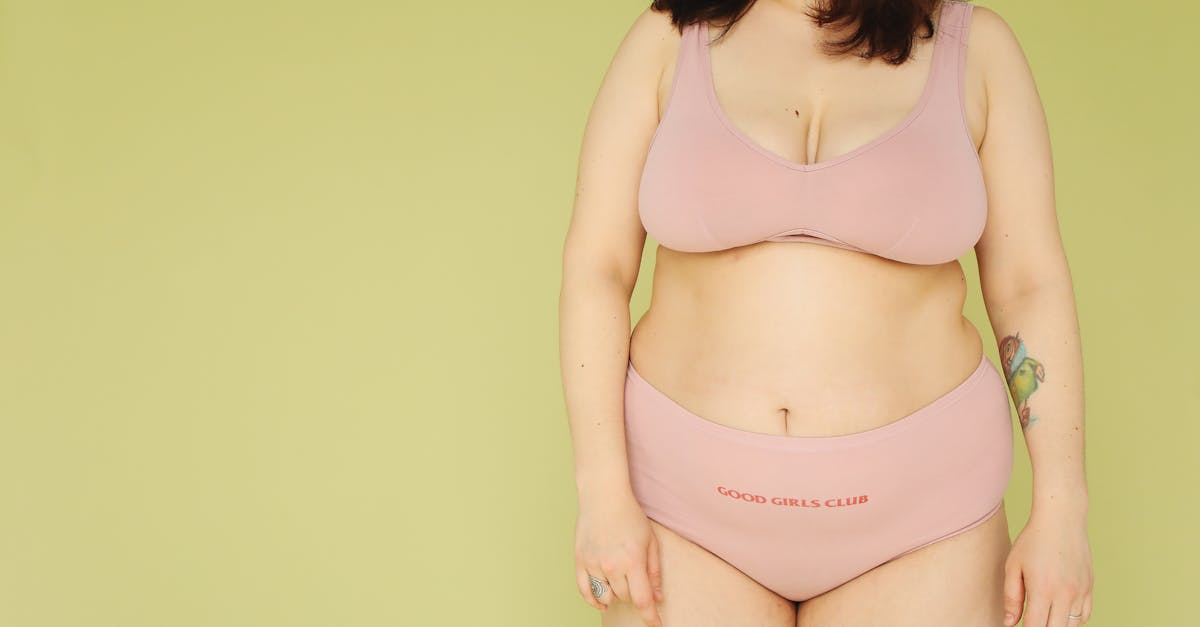 découvrez les dernières tendances en matière de lingerie pour un style à la fois élégant et sexy. explorez les motifs, les matières et les coupes qui feront sensation cette saison, tout en alliant confort et raffinement. restez à la pointe de la mode avec nos conseils et inspirations en lingerie.
