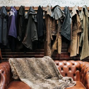 Sublimez votre intérieur avec des porte-manteaux design