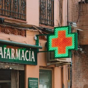 Découvrez les avantages de la parapharmacie en Provence pour votre bien-être