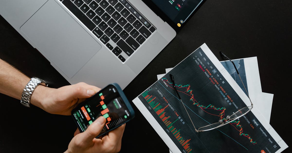 découvrez le trading en ligne : investissez facilement sur les marchés financiers depuis chez vous. profitez d'outils avancés, de formations et d'analyses pour optimiser vos stratégies d'investissement et atteindre vos objectifs financiers.