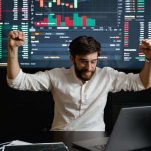Comment débuter efficacement le trading en ligne avec Trading Academy : conseils et formations