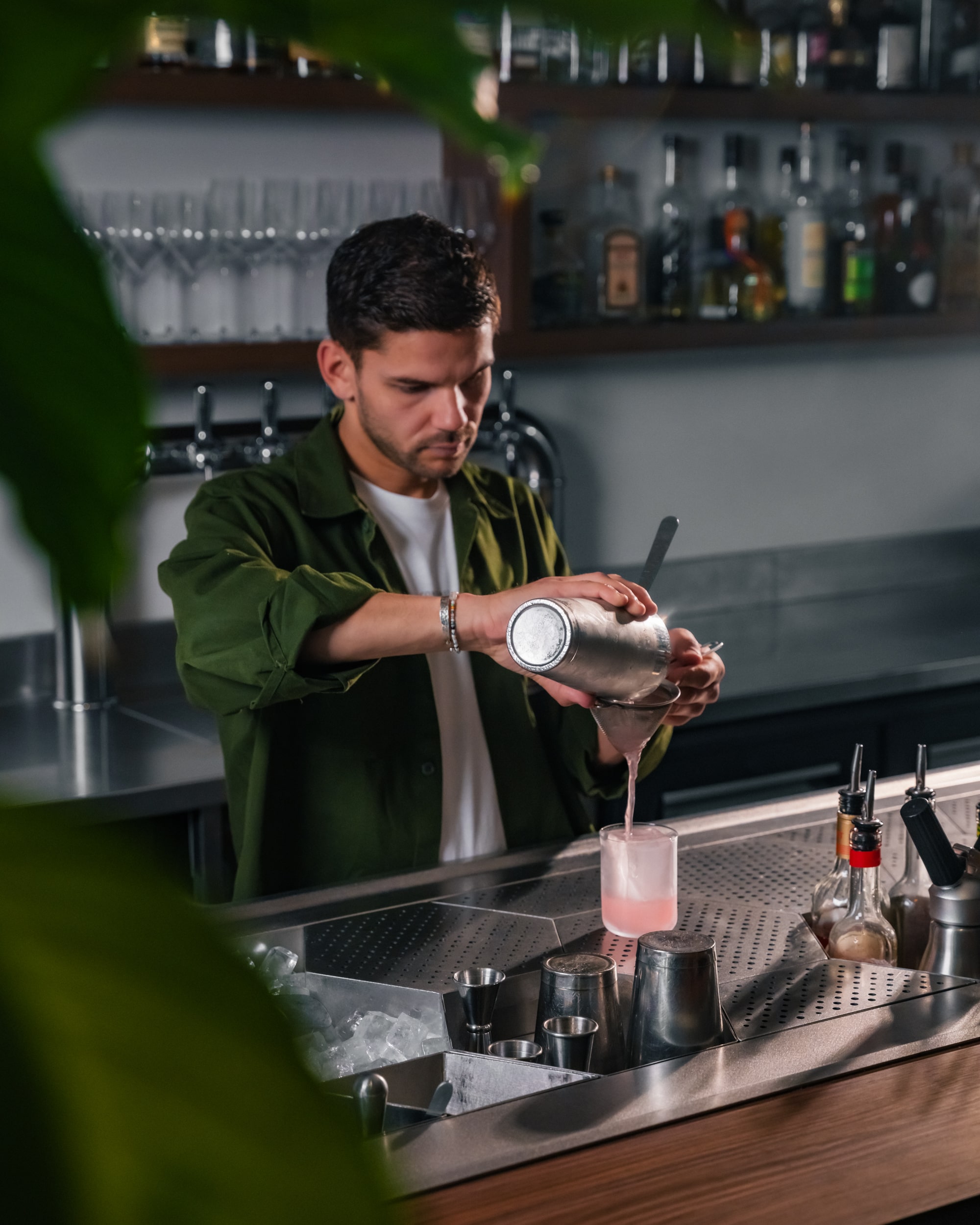 Pourquoi certains bars branchés à Lyon deviennent-ils des lieux incontournables ?