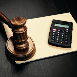 Le constat d’affichage du permis de construire à Lyon est-il valable devant un tribunal ?