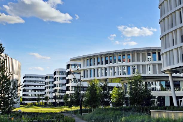 Le Décret Tertiaire pour les entreprises et occupants de locaux professionnels nécessite-t-il un accompagnement externe ?